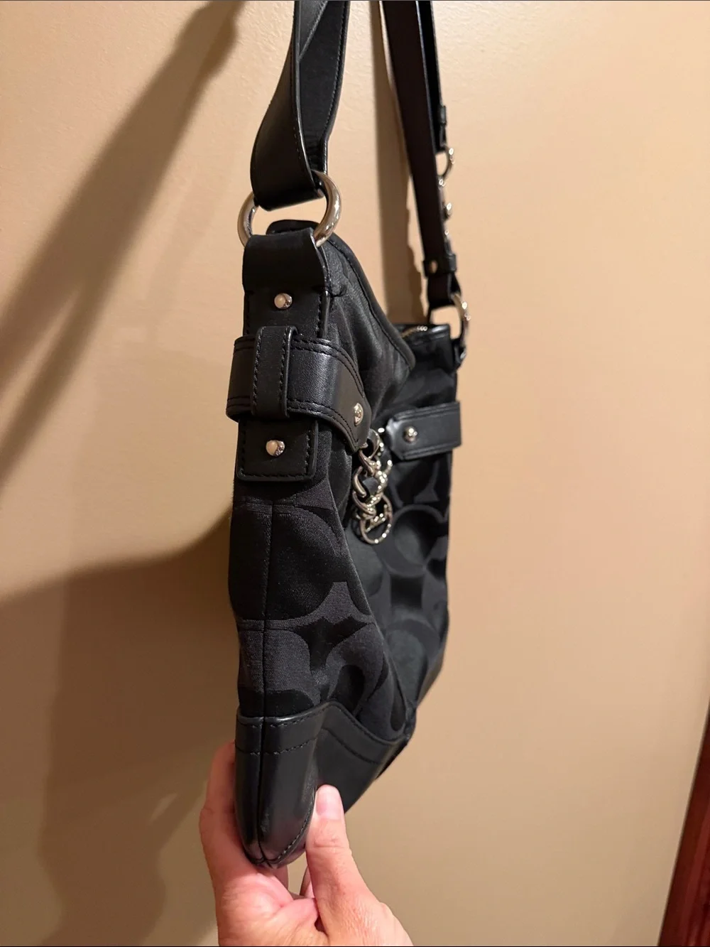 Coach shoulder bag